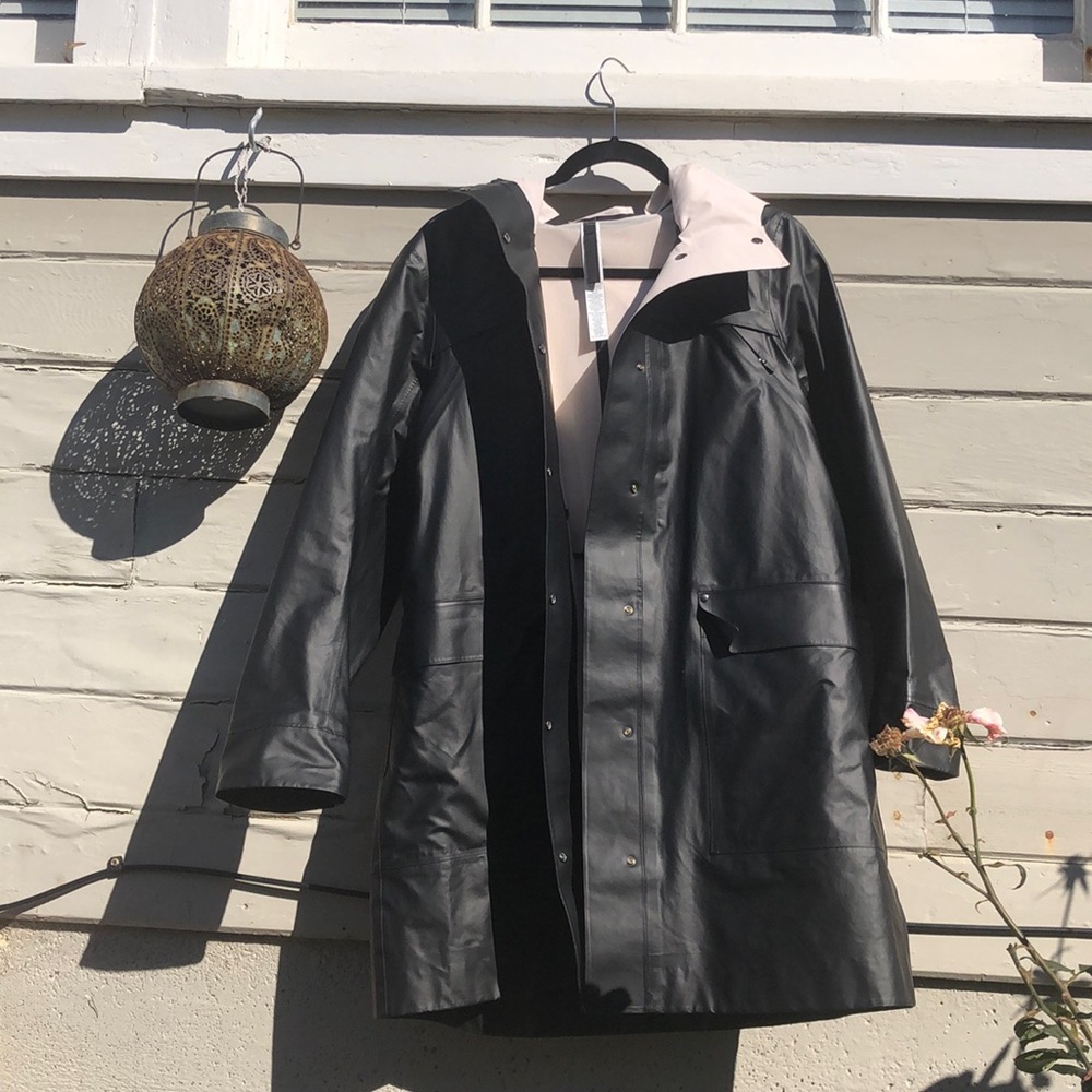 Size 8, Lululemon Rain coat. Matte black